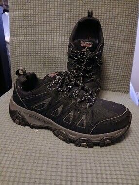 Skechers Terrabite Hiking Boots Sz 8 (081626A)